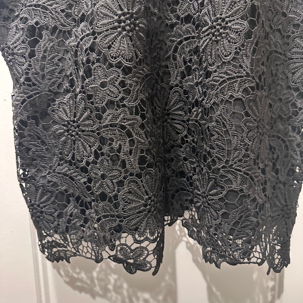 Adiva Black Floral Lace Blouse NWT - Picture 5 of 8